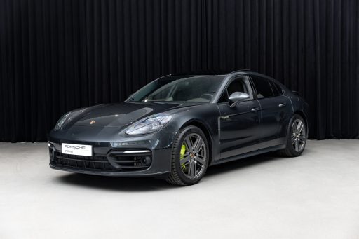 Porsche Panamera 4 E-hybrid